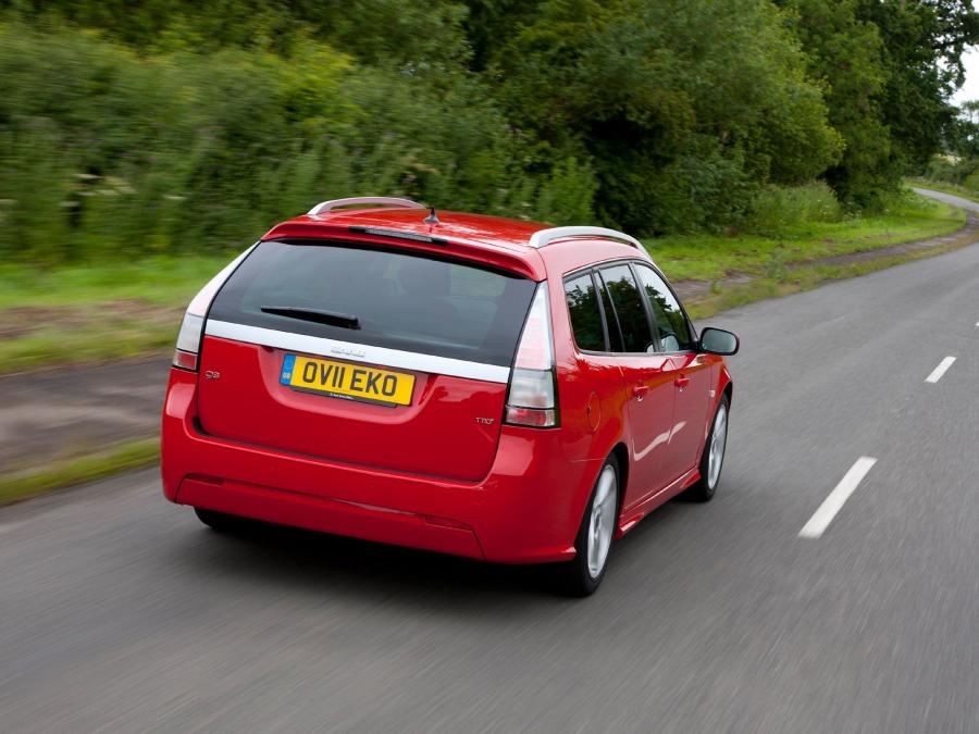  Saab 9-3 Griffin SportCombi 2011 года  (UK) (фото 15 из 25)